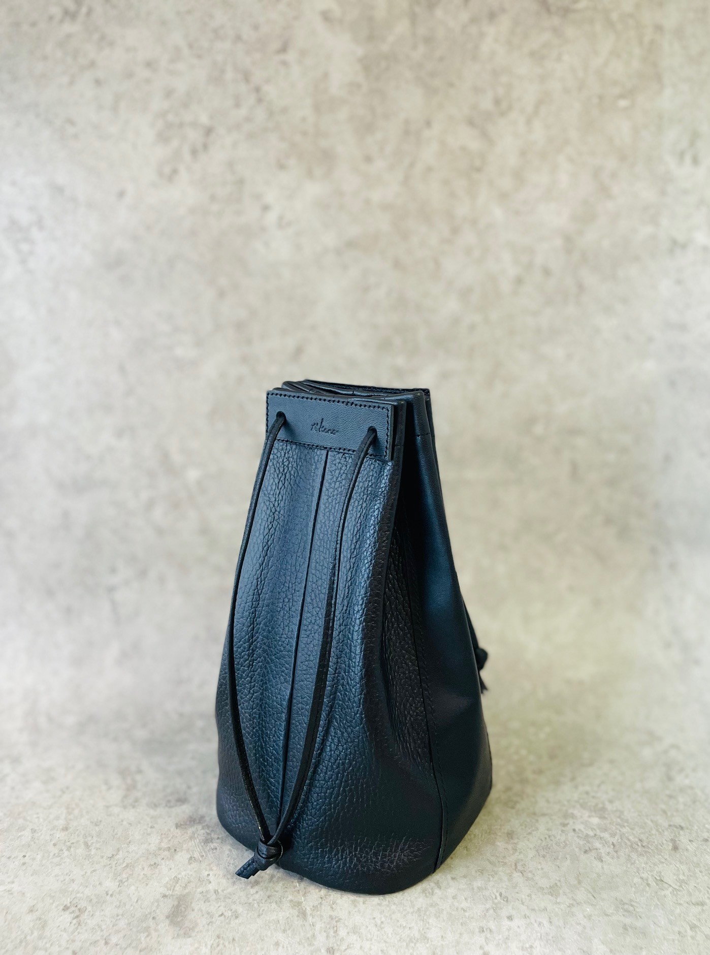 straight drawstring bag